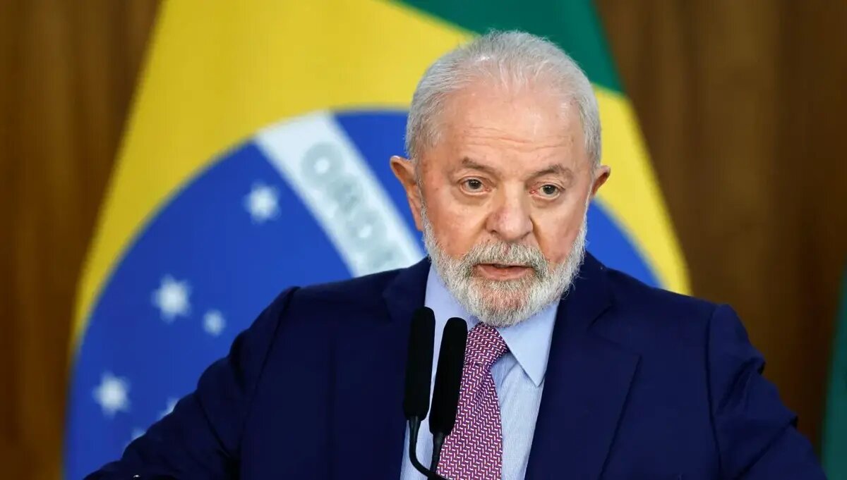 ببینید | لحظه جالب برخورد رئیس جمهور برزیل با رئیس سازمان بهداشت جهانی در نشست گروه G20 ببینید | لحظه جالب برخورد رئیس جمهور برزیل با رئیس سازمان بهداشت جهانی در نشست گروه G20